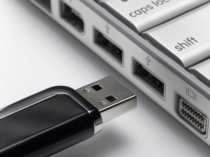 如何确定Linux识别插入的USB设备的类型？